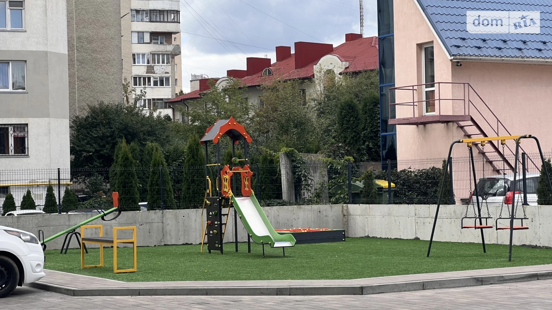 1-комнатная квартира 54.2 кв. м в Тернополе, ул. Торговица(Живова Анатолия), 19 - фото 2