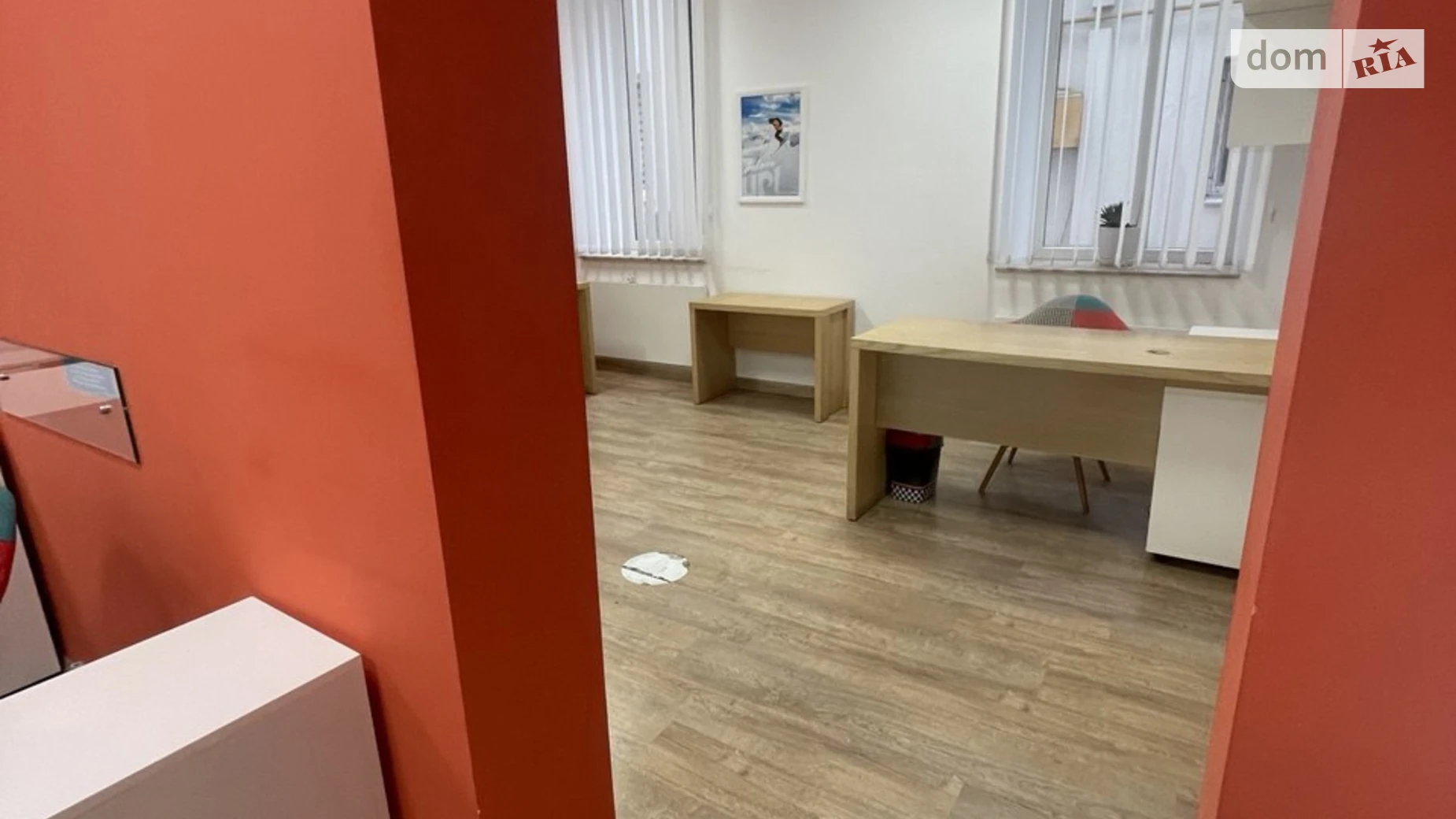 Продается офис 57 кв. м в бизнес-центре, цена: 98000 $ - фото 4