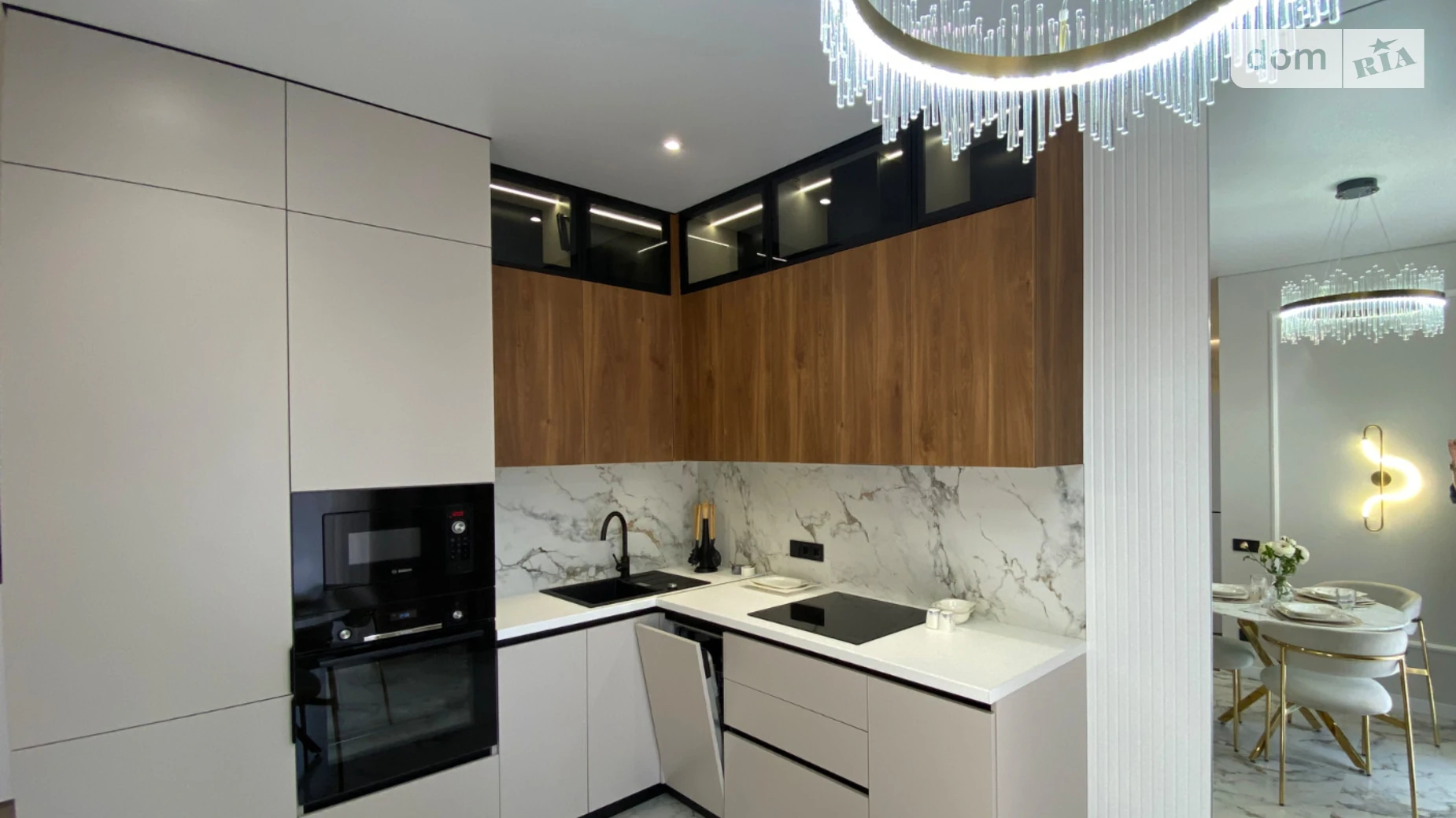 Продается 1-комнатная квартира 46 кв. м в Одессе, ул. Краснова - фото 2