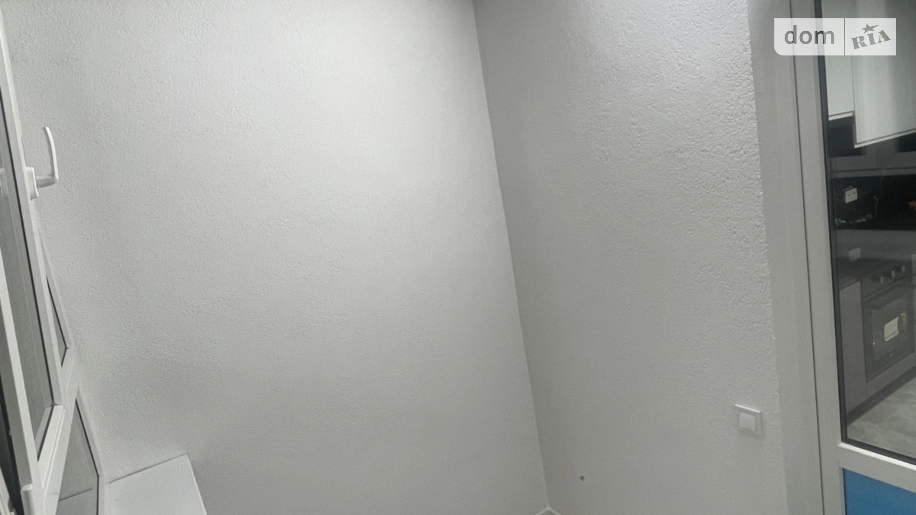 Продается 1-комнатная квартира 37 кв. м в, цена: 61500 $ - фото 3