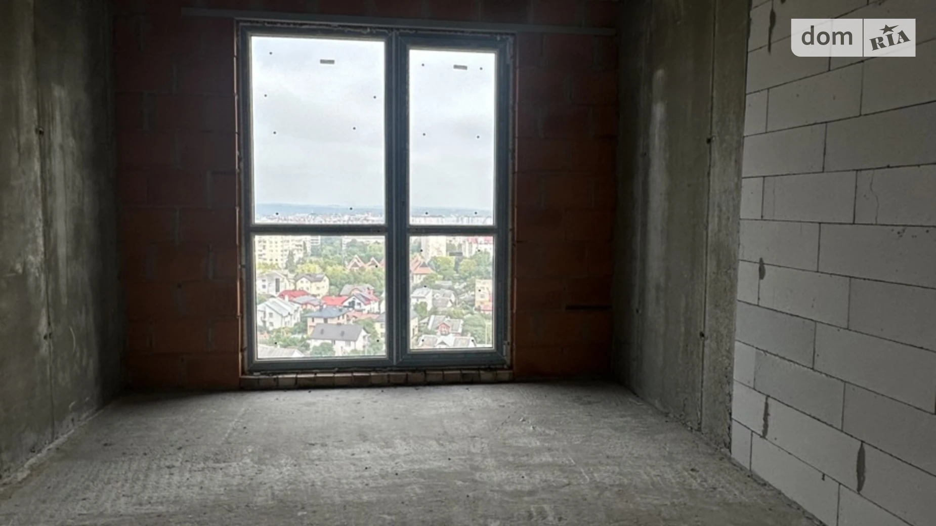 Продается 2-комнатная квартира 70 кв. м в Ивано-Франковске, ул. Ивасюка - фото 3