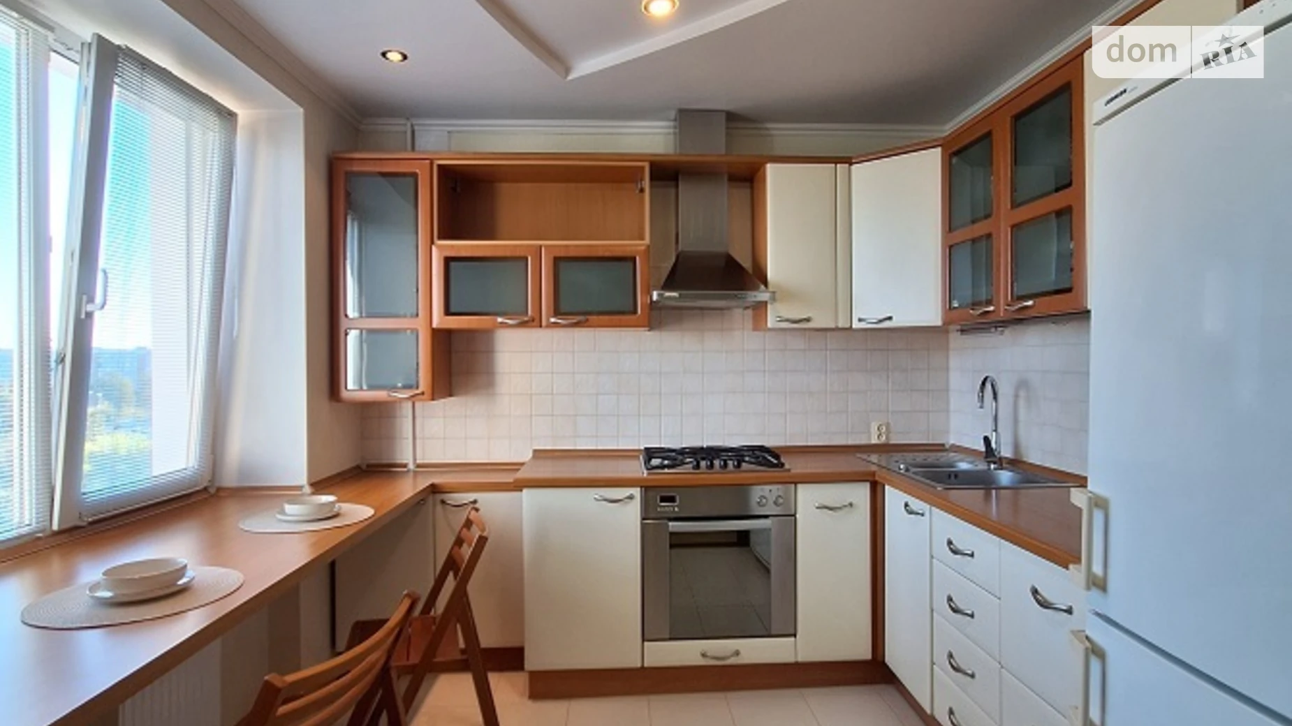 Продается 2-комнатная квартира 51 кв. м в Черкассах, цена: 69000 $ - фото 2