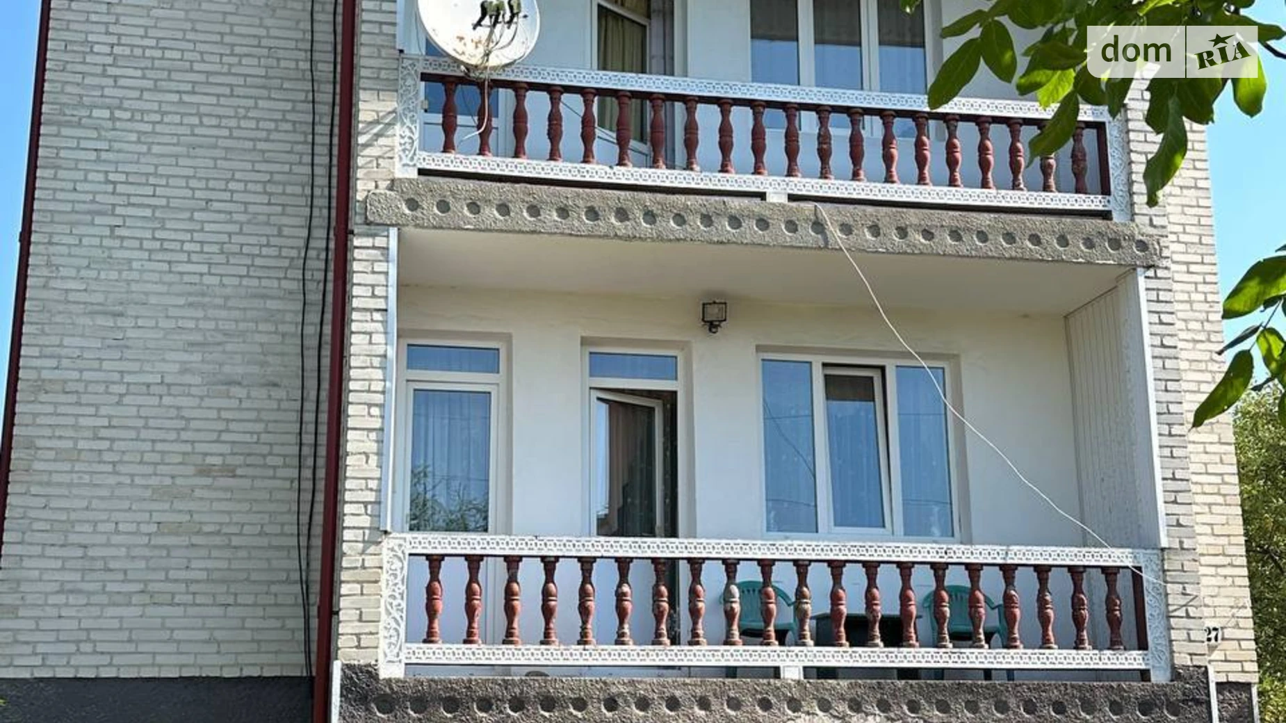 Продается дом на 2 этажа 236.5 кв. м с участком, цена: 89900 $ - фото 2