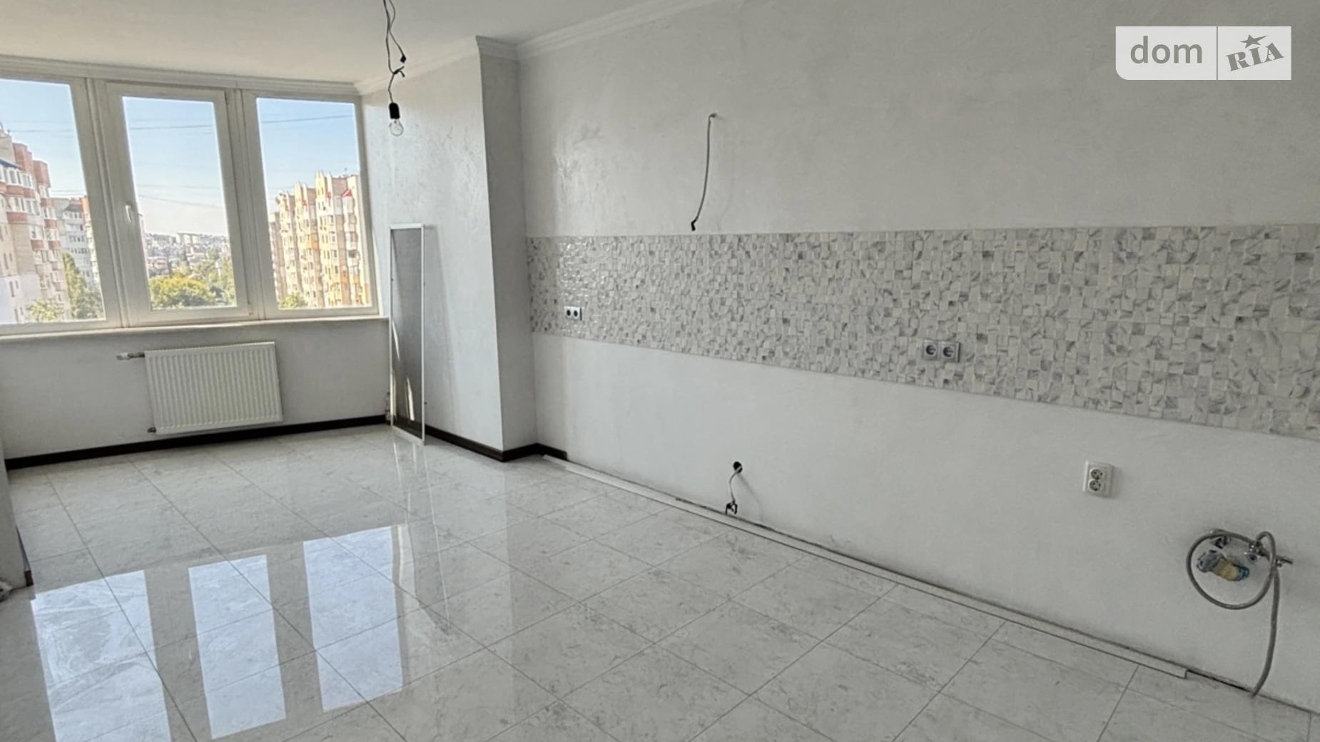 Продается 3-комнатная квартира 154.6 кв. м в Виннице, ул. Зодчих - фото 2