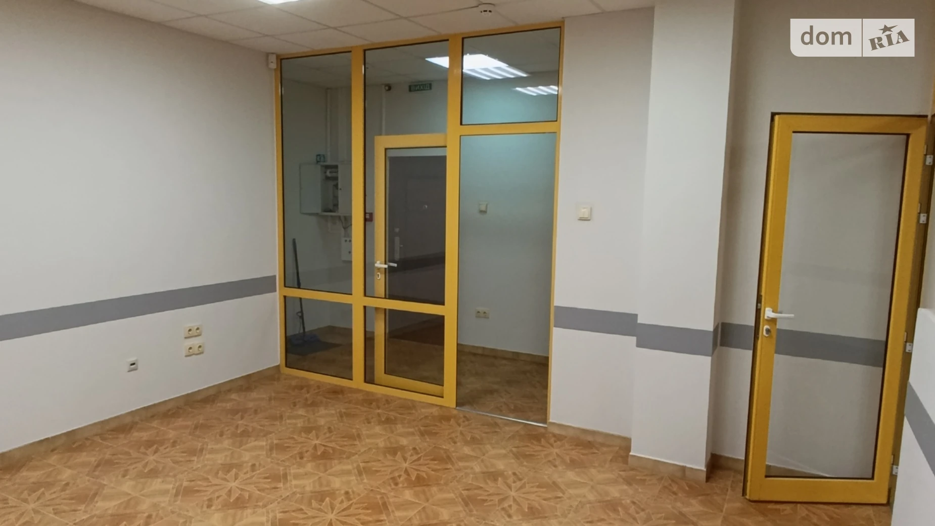 Сдается в аренду офис 54.7 кв. м в бизнес-центре, цена: 11000 грн - фото 4
