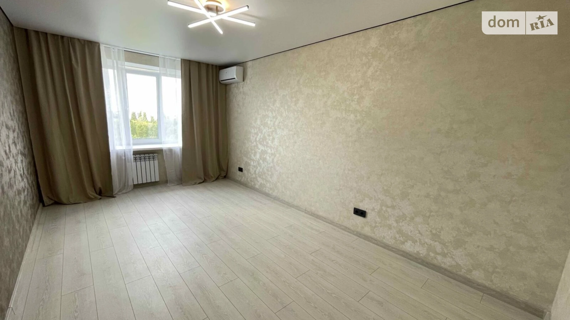 Продается 1-комнатная квартира 44 кв. м в Полтаве, цена: 60000 $ - фото 2