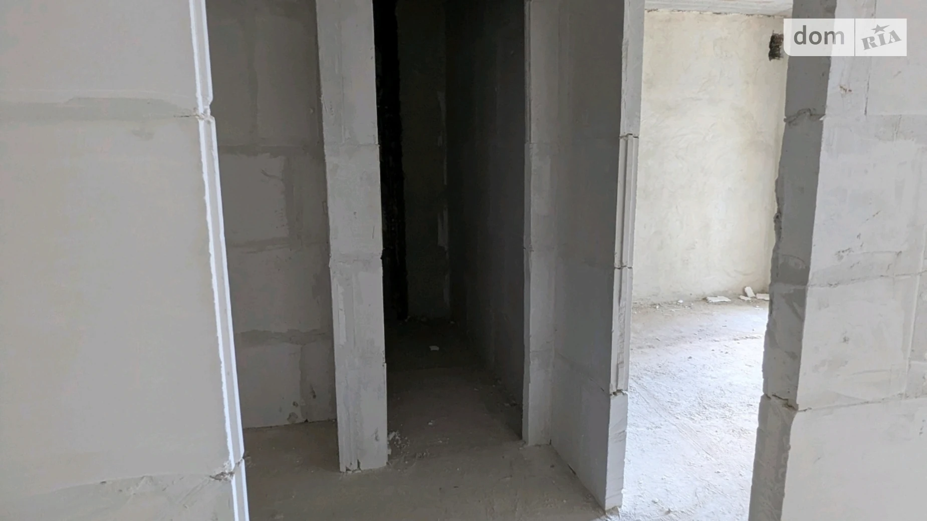 Продается 1-комнатная квартира 39 кв. м в Ивано-Франковске, ул. Княгинин, 44 - фото 4