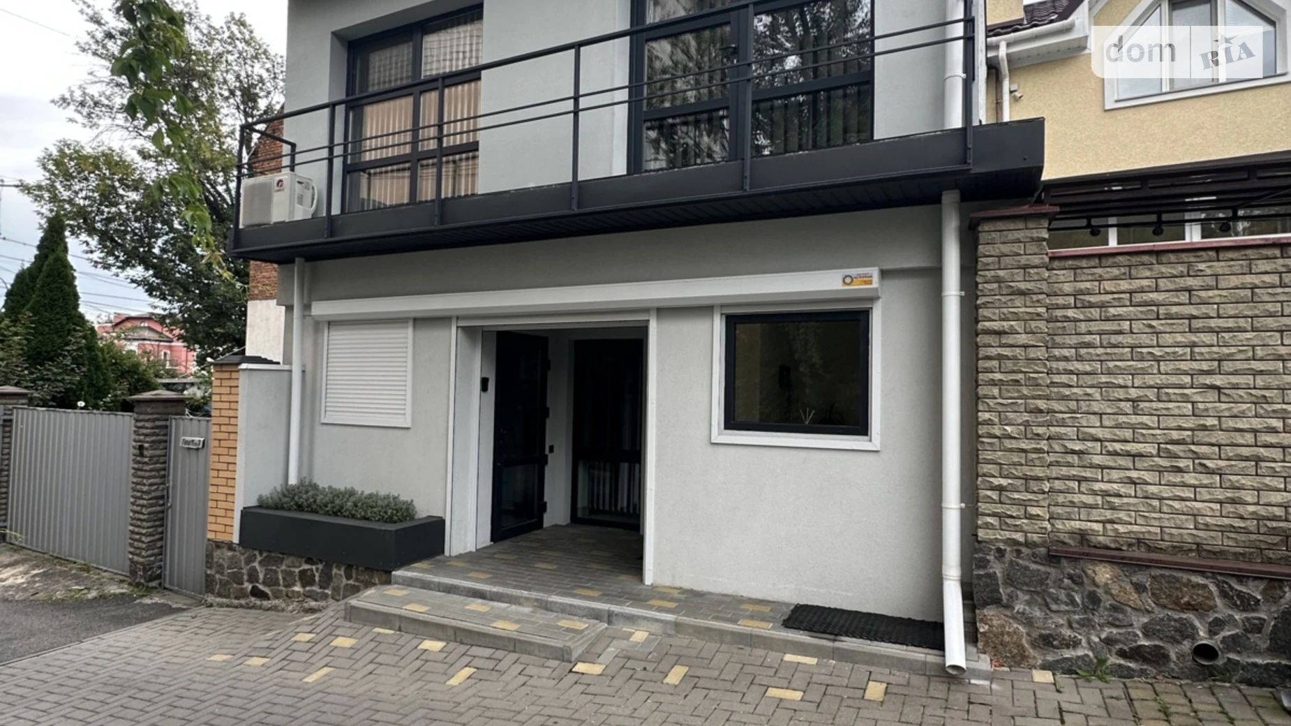 Продается объект сферы услуг 115.4 кв. м в 2-этажном здании, цена: 210000 $ - фото 2