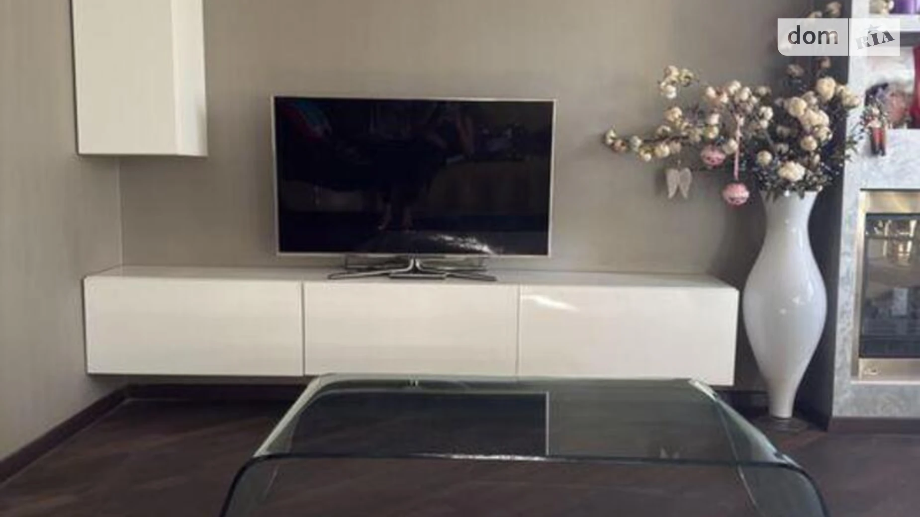 Продається 2-кімнатна квартира 72.7 кв. м у Києві, бул. Дарницький, 8 - фото 2