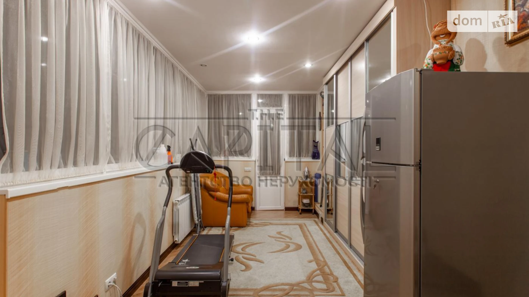 Сдается в аренду дом на 3 этажа 214 кв. м с садом, цена: 1500 $ - фото 2