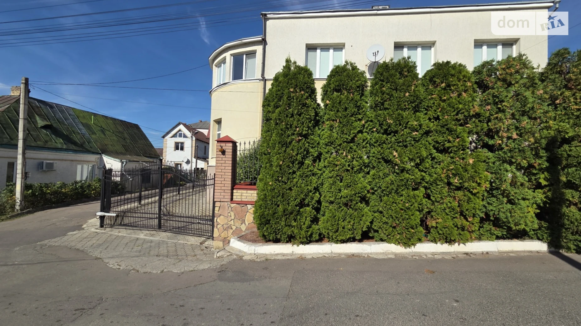 5-комнатная квартира 191 кв. м в Луцке, ул. Александра Валенты(Короленко) - фото 2