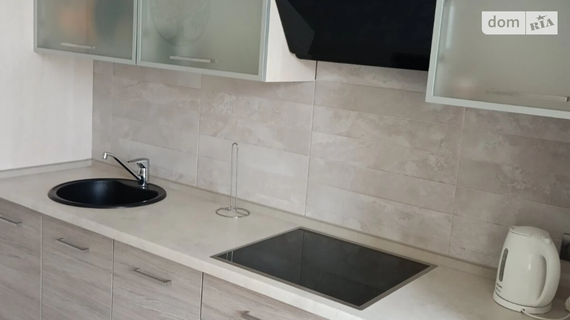 Здається в оренду 1-кімнатна квартира 45.3 кв. м у Києві, вул. Бориса Гмирі, 14А - фото 2