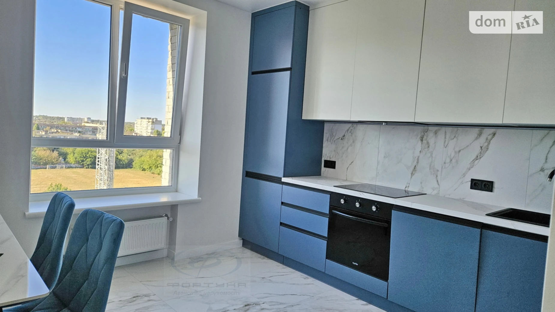 Продается 2-комнатная квартира 60 кв. м в Черкассах, ул. Байды-Вишневецкого, 68/2 - фото 2