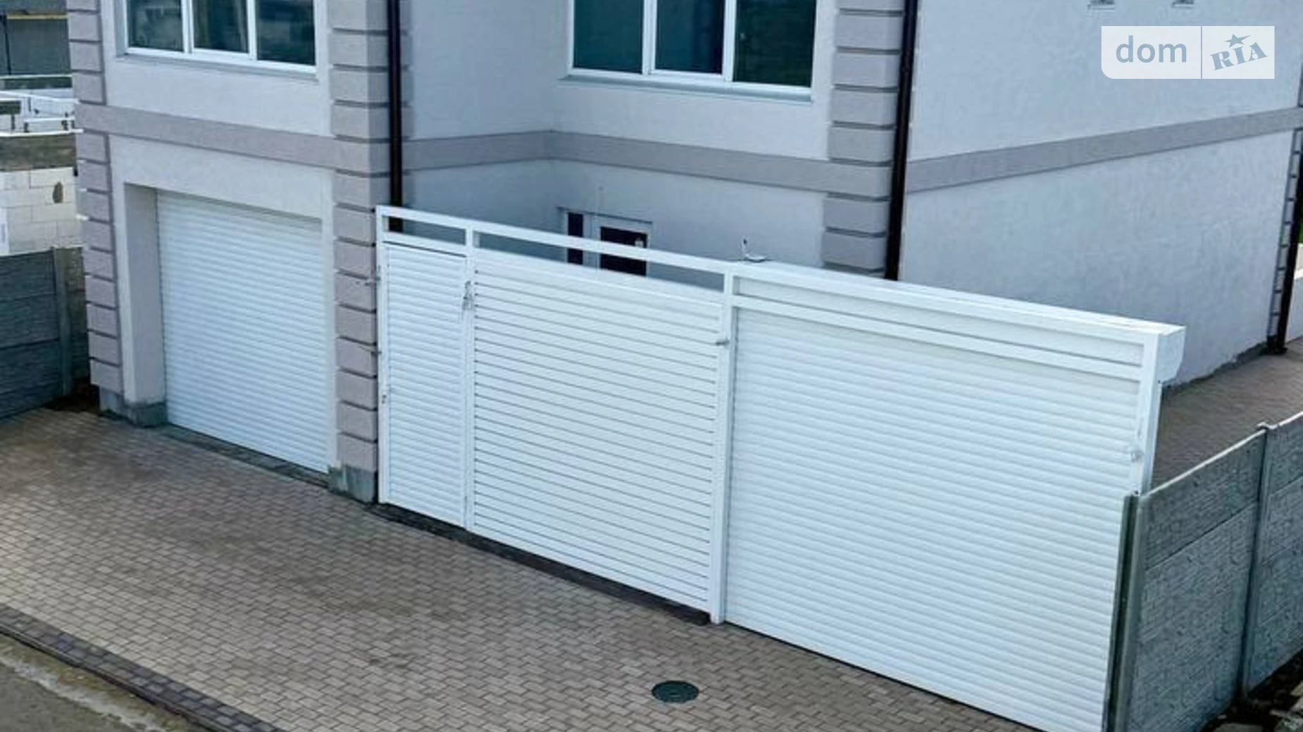 Продается дом на 2 этажа 170 кв. м с бассейном, цена: 130000 $ - фото 3