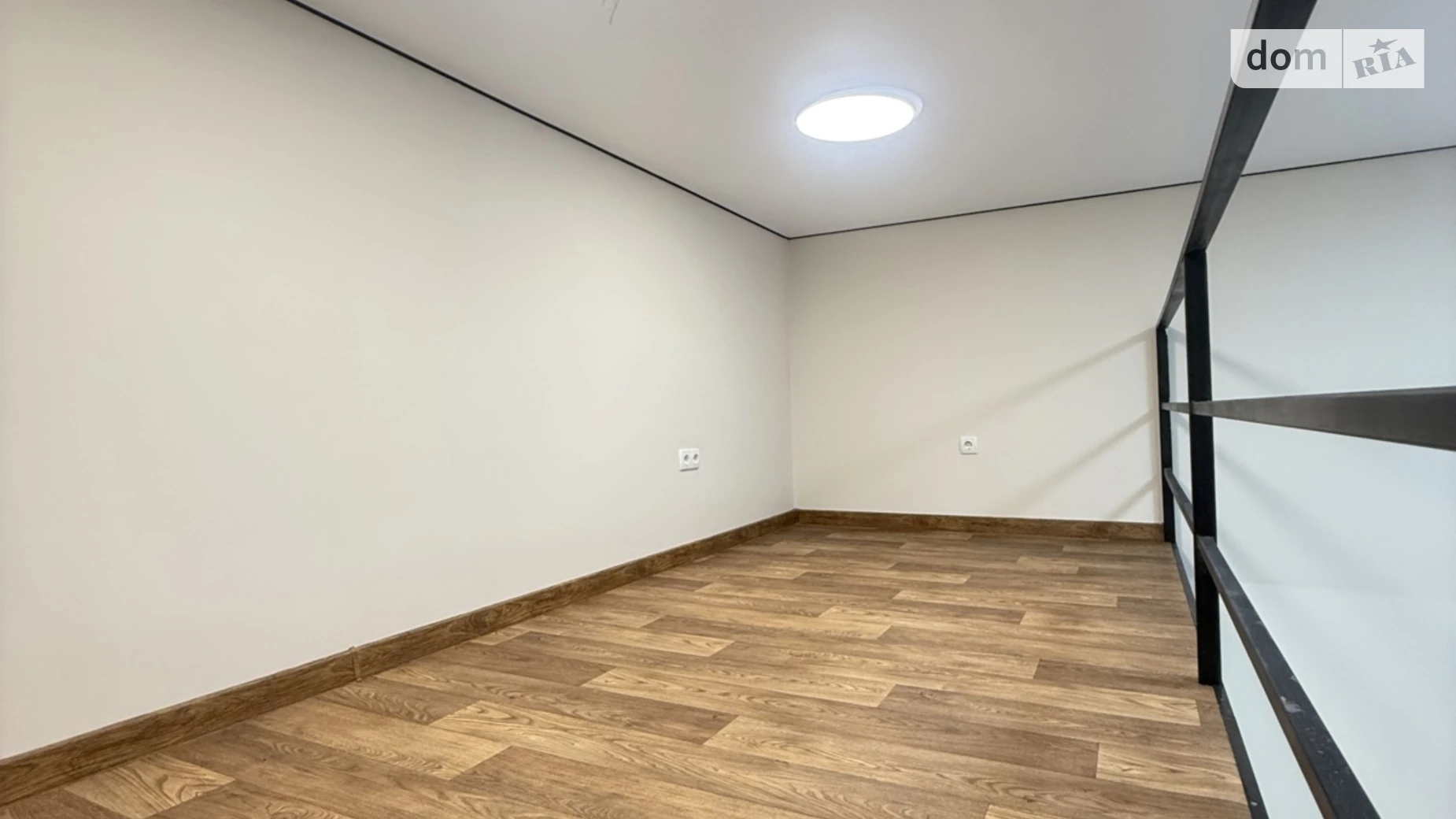 Сдается в аренду помещения свободного назначения 22 кв. м в 10-этажном здании, цена: 12000 грн - фото 2