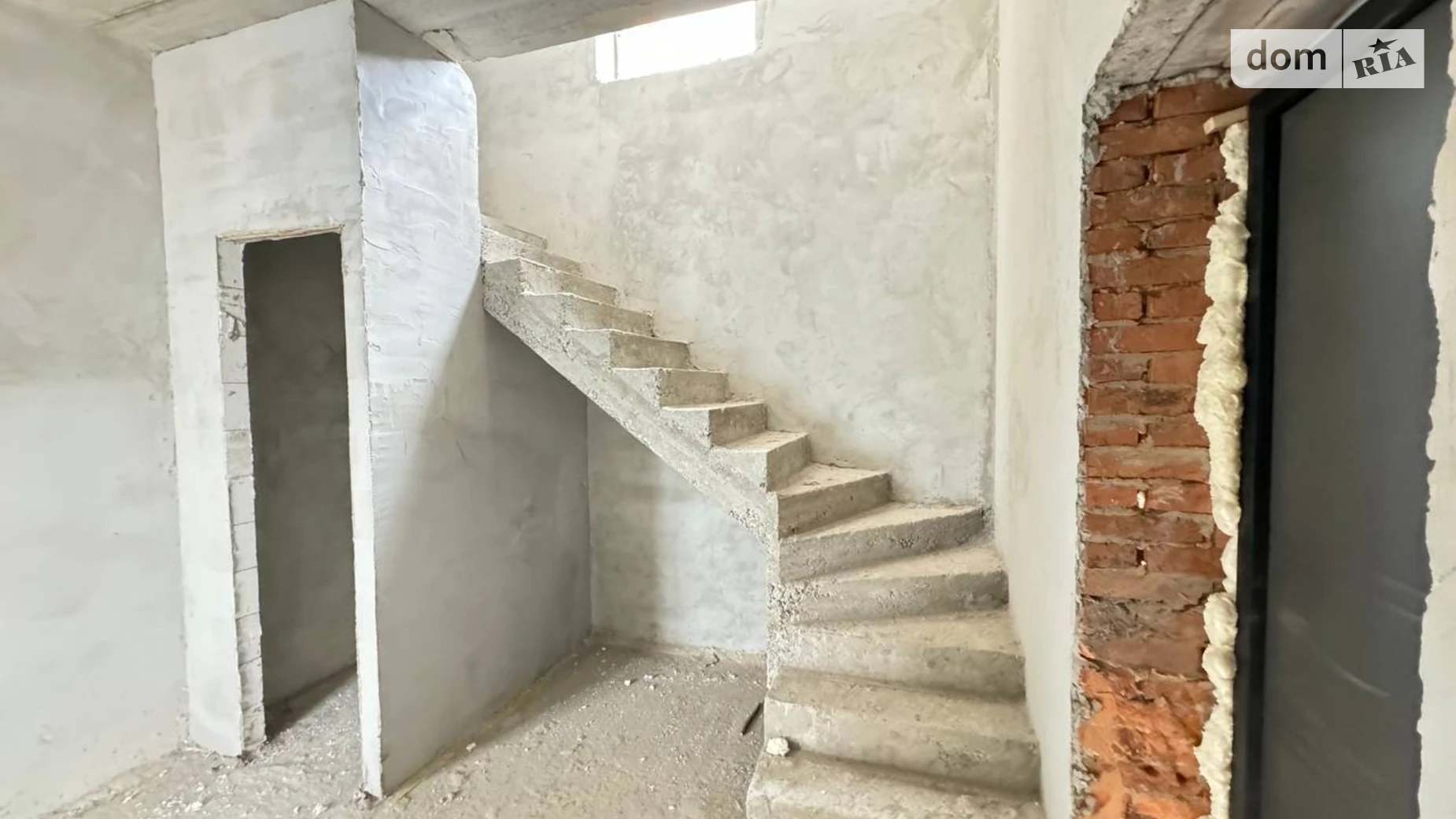 Продается дом на 2 этажа 120 кв. м с мансардой, цена: 180000 $ - фото 3