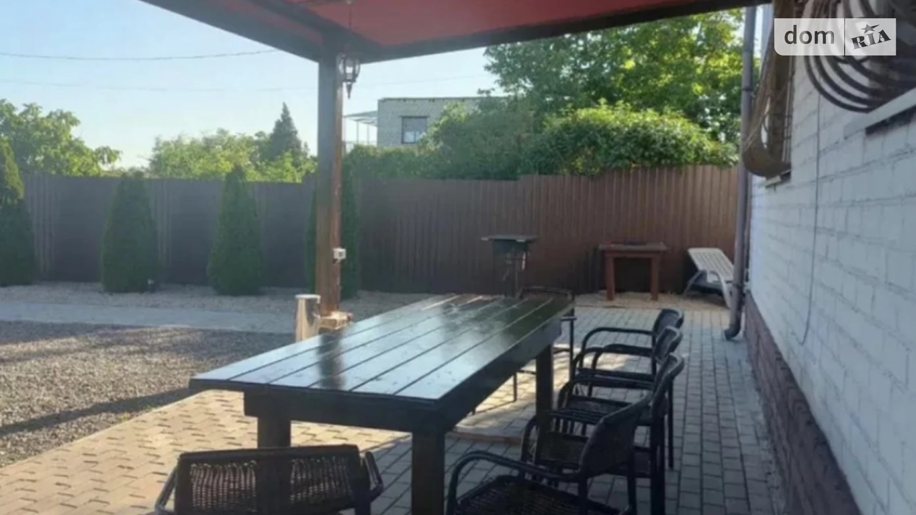 Продается дом на 2 этажа 170 кв. м с гаражом, цена: 114000 $ - фото 4