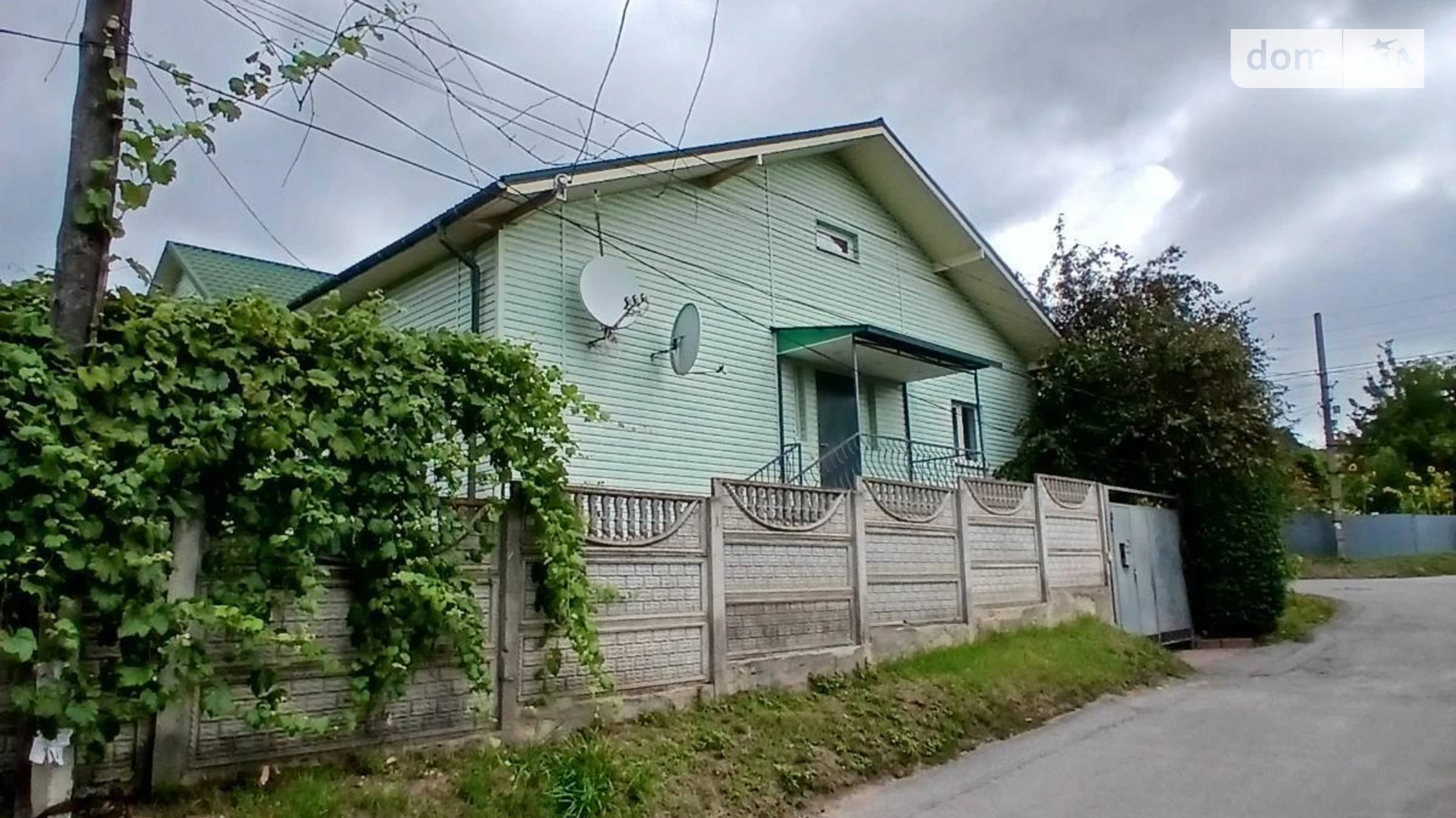 Продается дом на 2 этажа 247.1 кв. м с гаражом, цена: 158000 $ - фото 3
