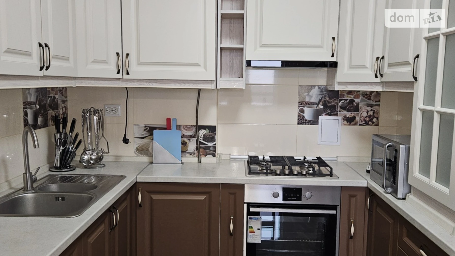 Сдается в аренду 1-комнатная квартира 50 кв. м в Львове, ул. Княгини Ольги, 98Б - фото 3