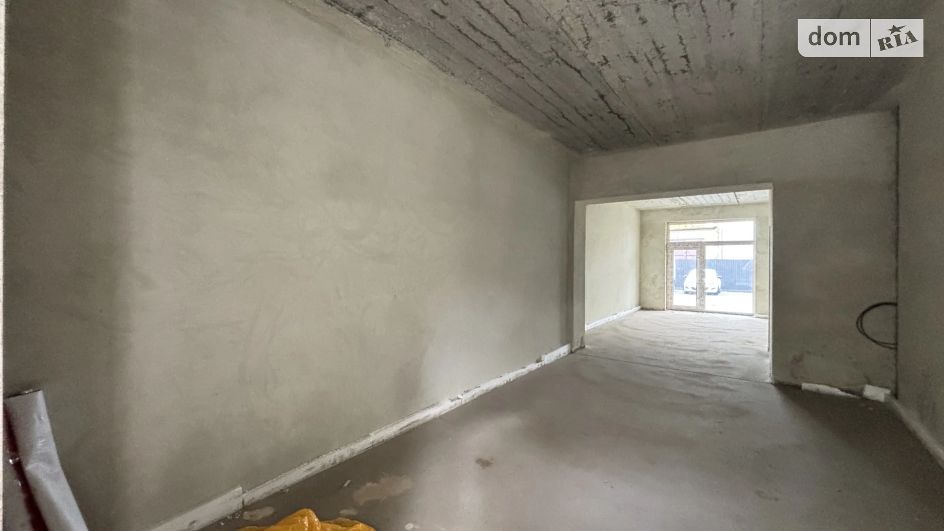 Сдается в аренду офис 56.4 кв. м в бизнес-центре, цена: 564 $ - фото 2
