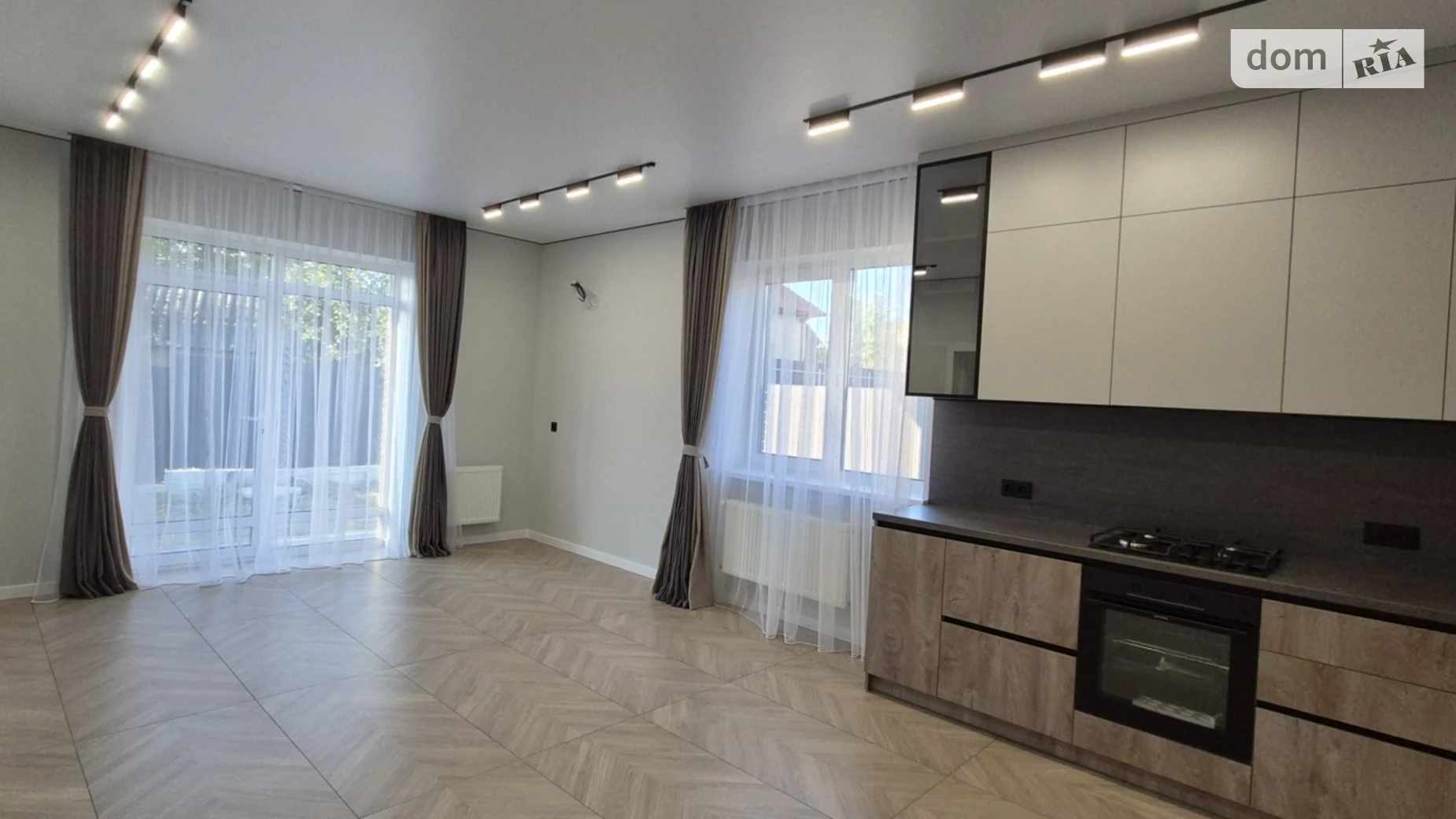 Продается одноэтажный дом 105 кв. м с гаражом, цена: 132999 $ - фото 3