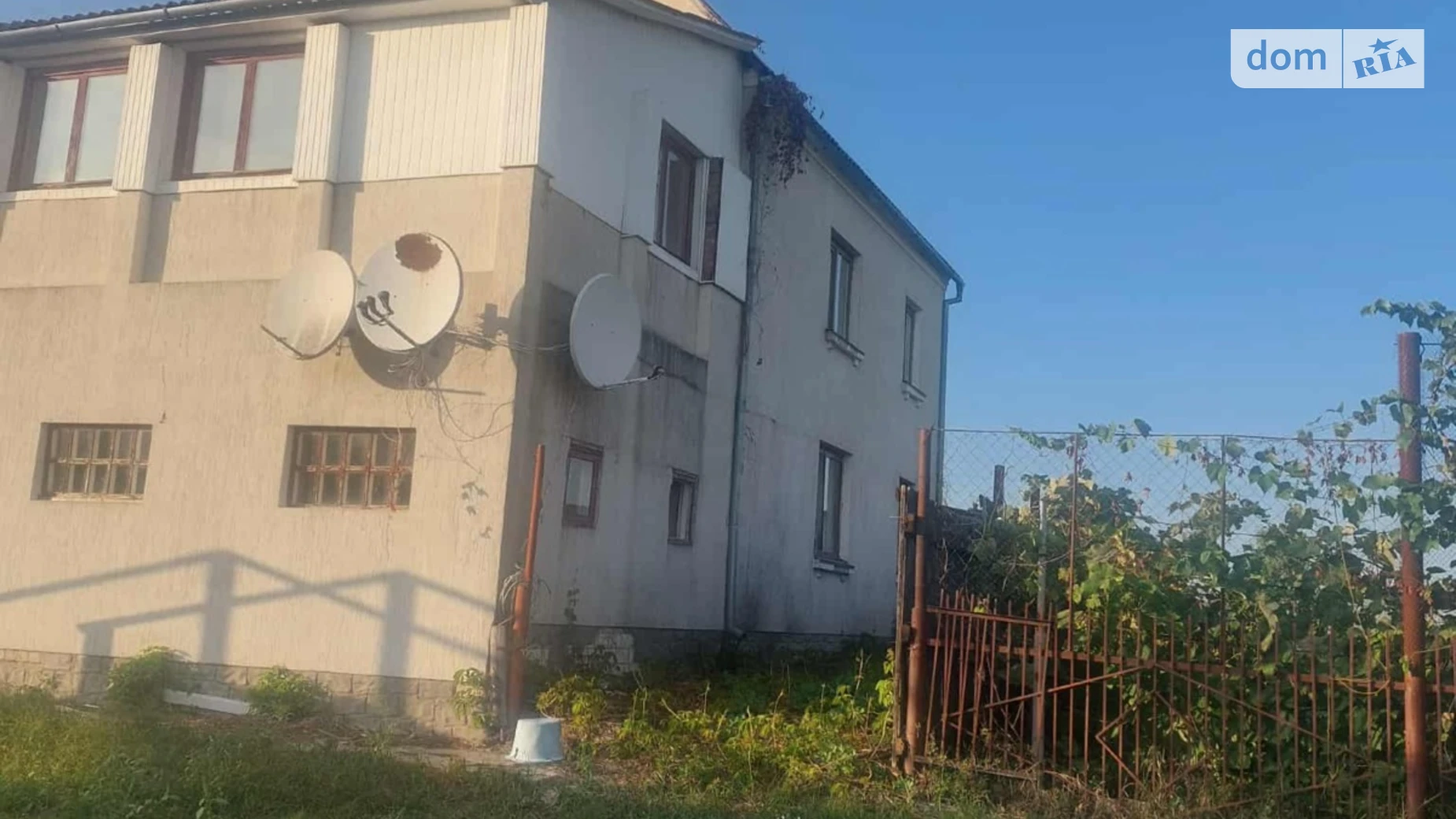Продается дом на 3 этажа 280 кв. м с садом, цена: 55000 $ - фото 3