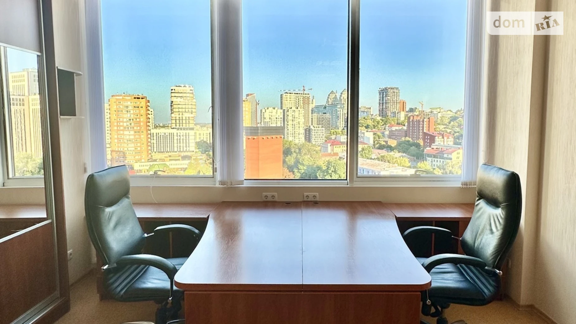 Продается офис 128 кв. м в бизнес-центре, цена: 174600 $ - фото 3