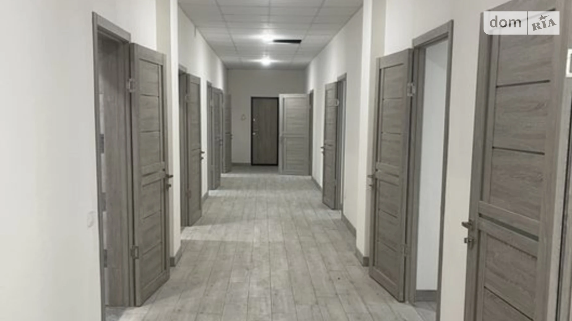 Сдается в аренду офис 250 кв. м в бизнес-центре, цена: 118000 грн - фото 2