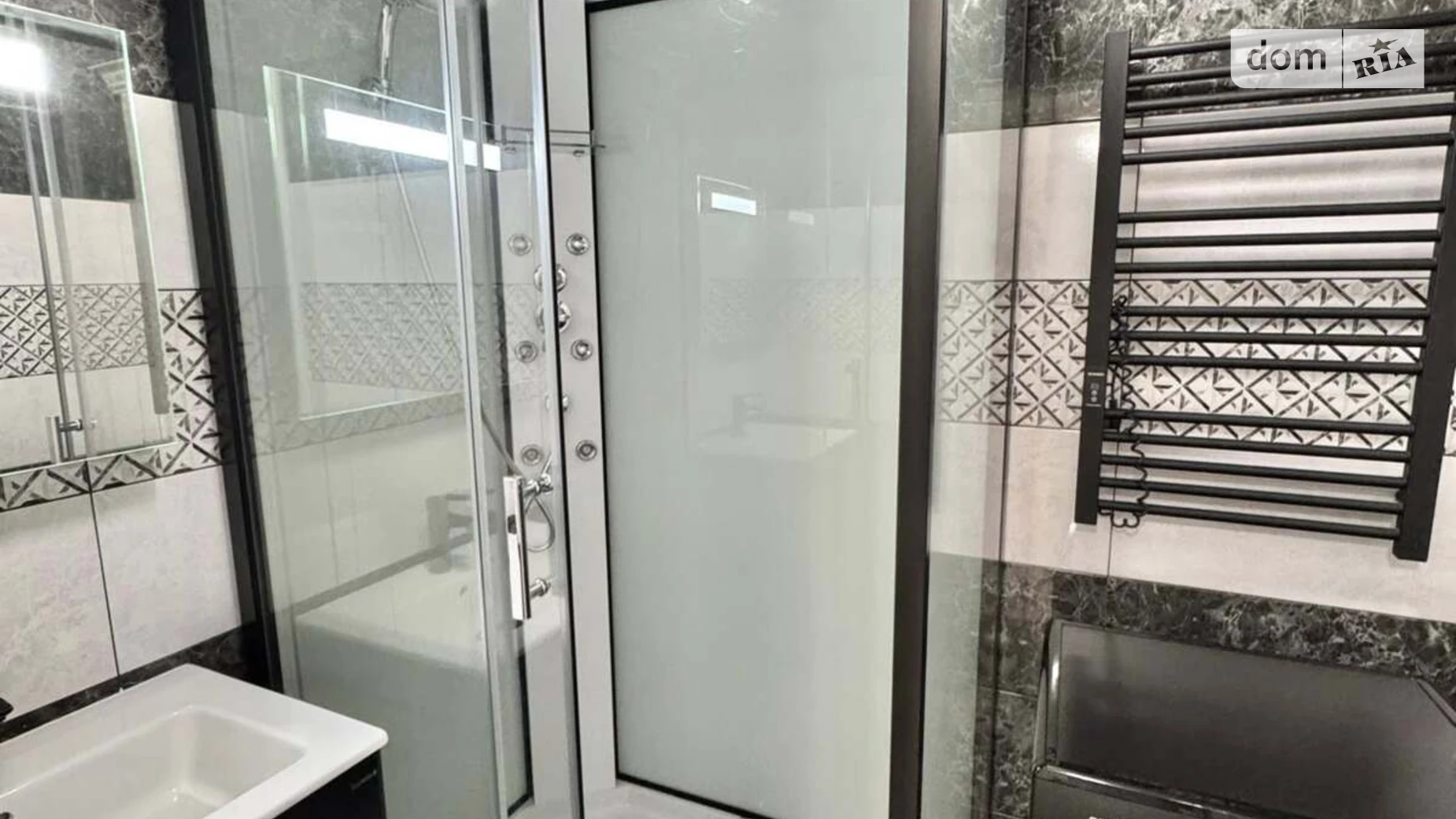 Продается 2-комнатная квартира 63.9 кв. м в Ивано-Франковске, ул. Билозира - фото 3