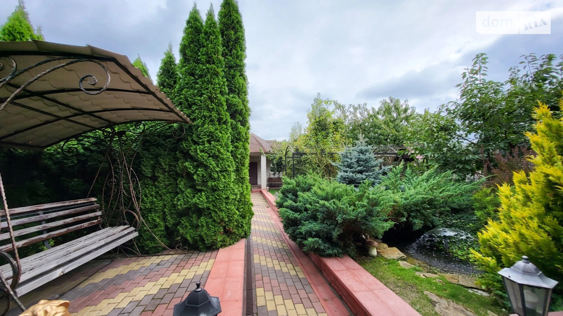 Продается дом на 2 этажа 300 кв. м с садом, цена: 220000 $ - фото 4