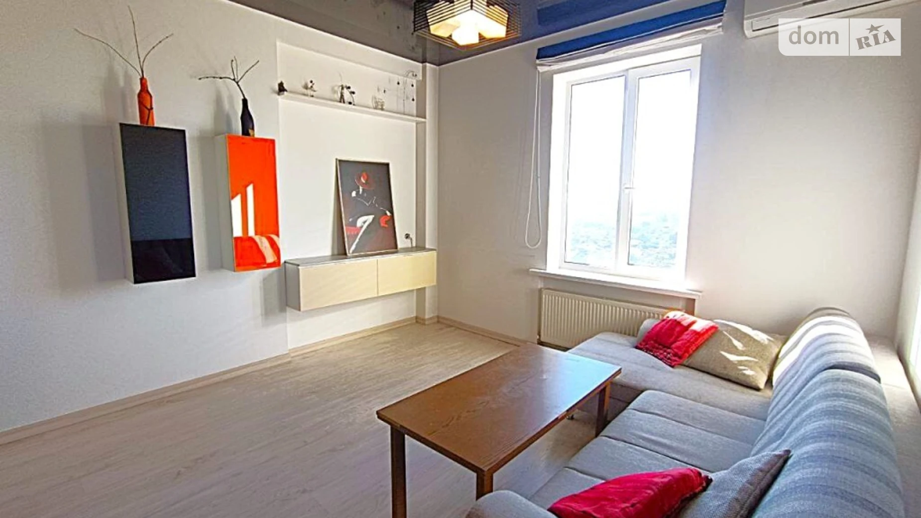 Сдается в аренду 2-комнатная квартира 47 кв. м в Одессе, ул. Михаила Грушевского, 39/1 корпус 5 - фото 2