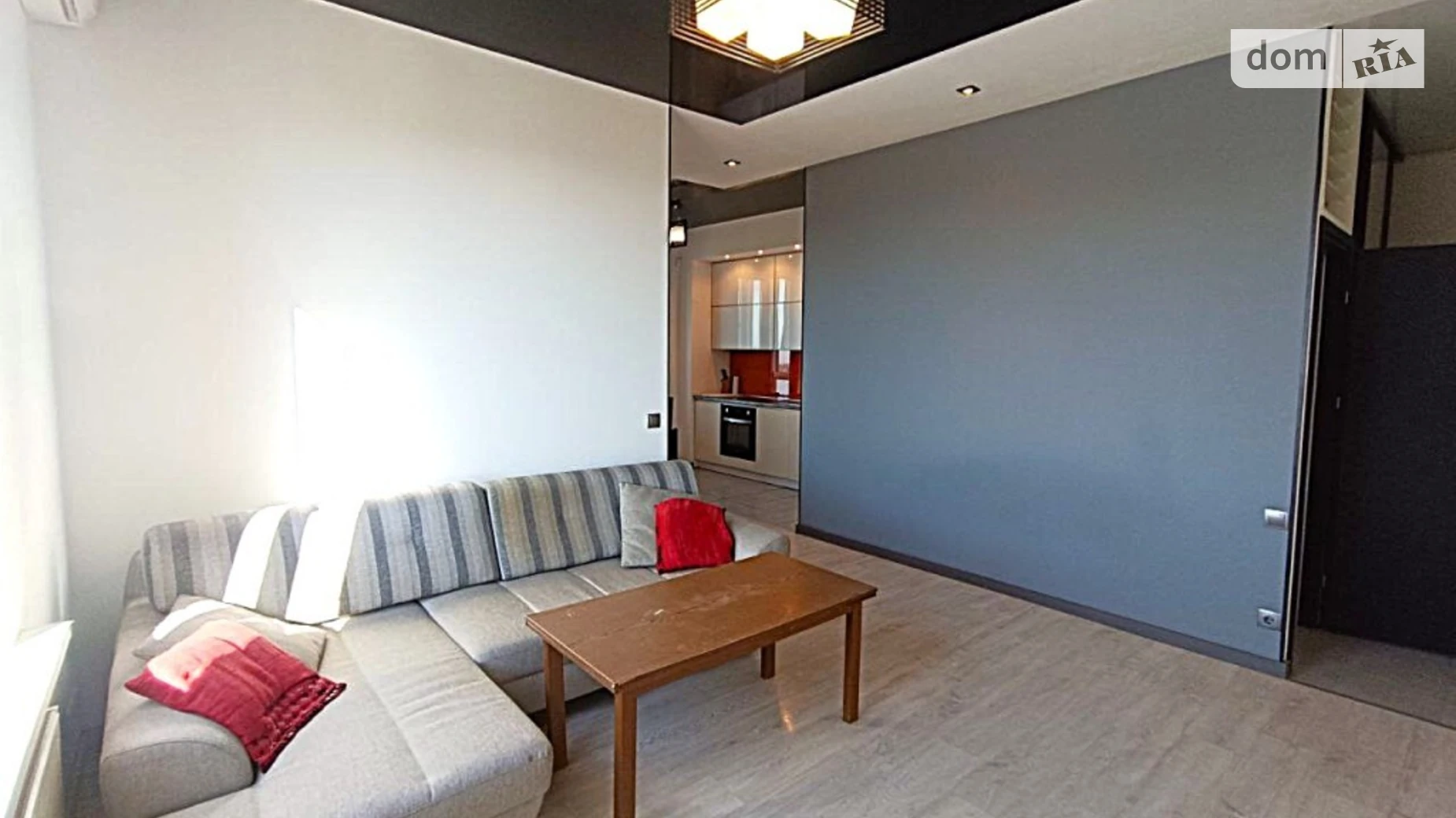 Сдается в аренду 2-комнатная квартира 47 кв. м в Одессе, ул. Михаила Грушевского, 39/1 корпус 5 - фото 3