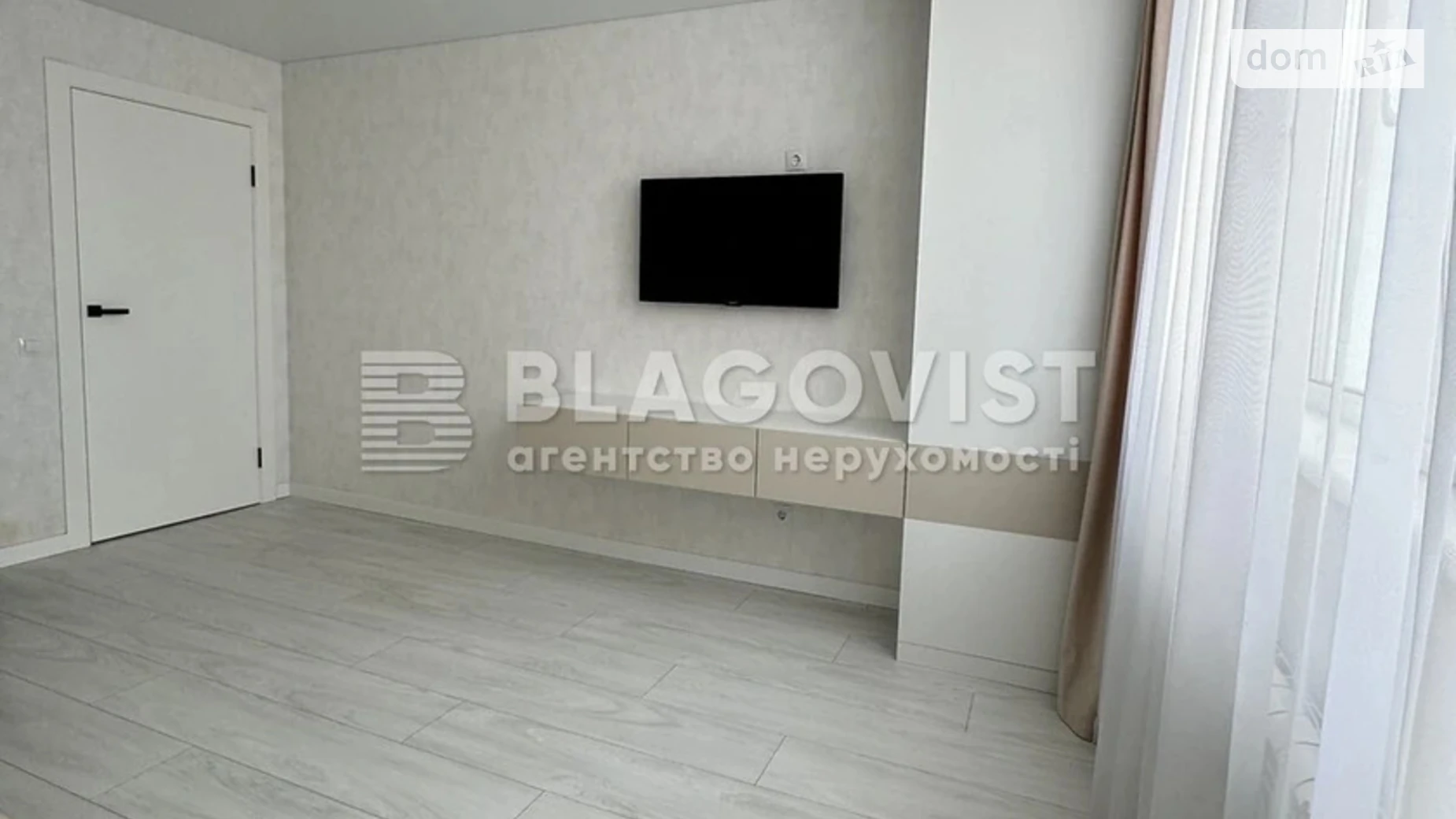 Продается 1-комнатная квартира 42.4 кв. м в Киеве, вул. Урловская, 23 - фото 2