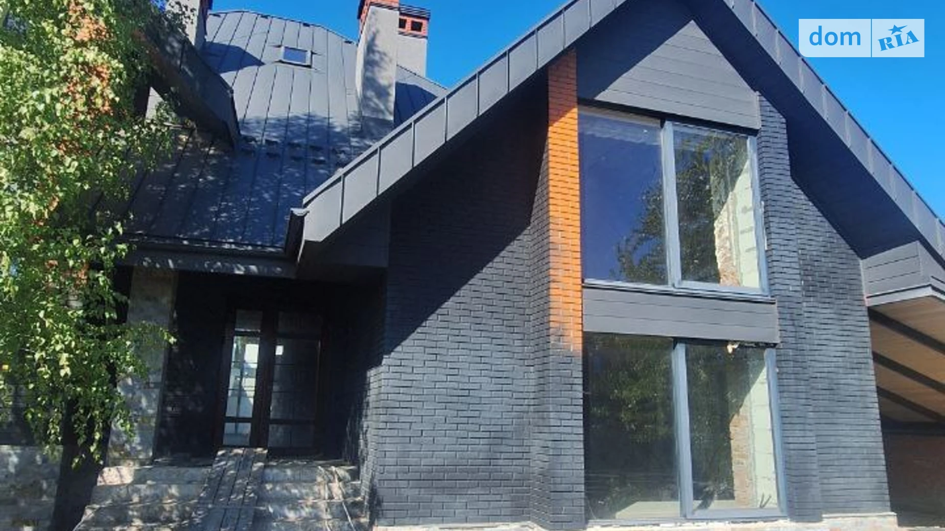 Продается дом на 2 этажа 370 кв. м с подвалом, цена: 732250 $ - фото 2