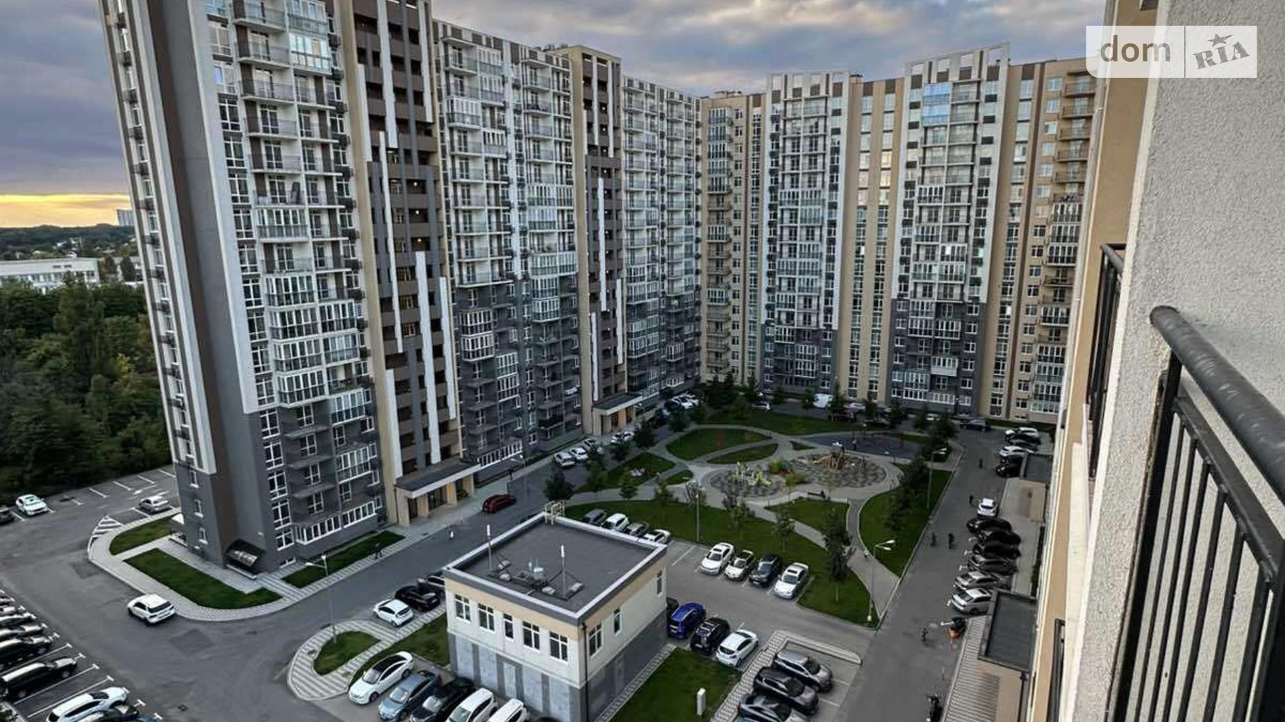 Продается 2-комнатная квартира 62 кв. м в Киеве, ул. Академика Заболотного, 148В - фото 2