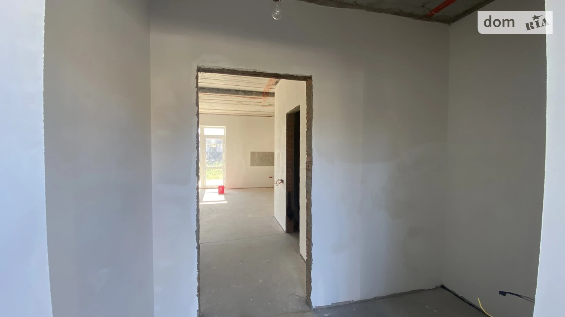 Продается дом на 2 этажа 108 кв. м с мансардой, цена: 103000 $ - фото 2