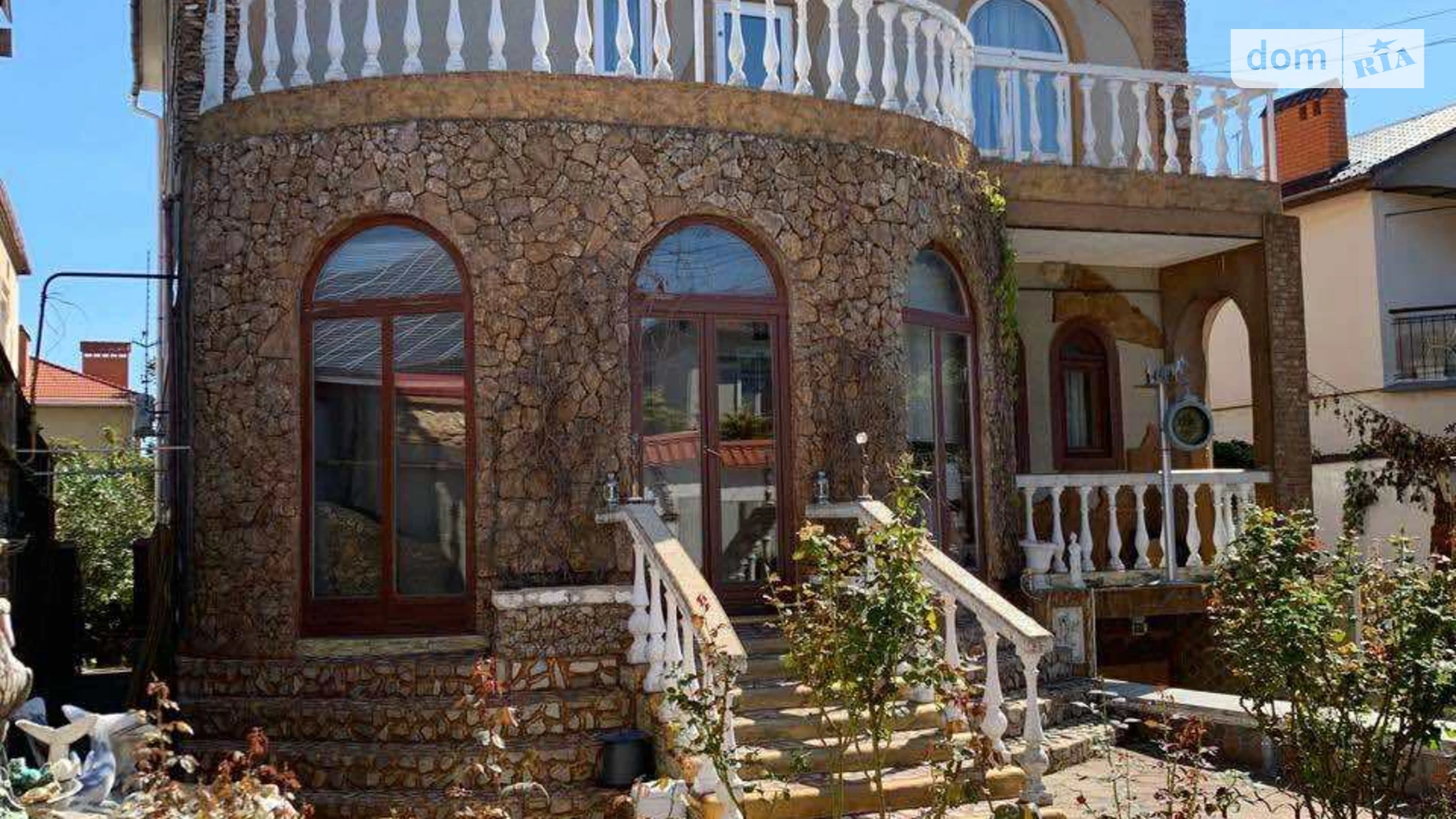 Продается дом на 2 этажа 307.9 кв. м с террасой, цена: 195000 $ - фото 3