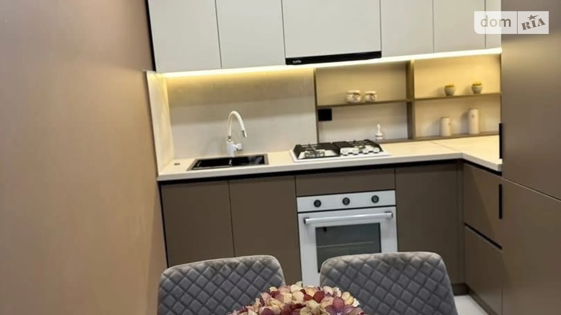 2-комнатная квартира 53 кв. м в, цена: 71500 $ - фото 5