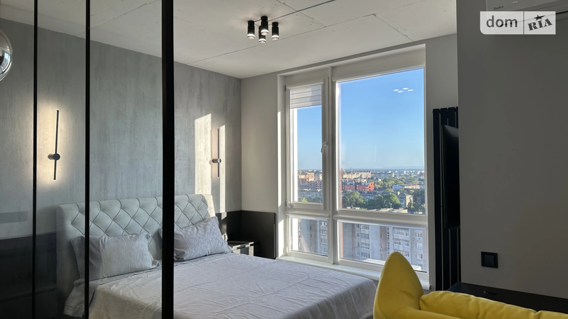 Сдается в аренду 1-комнатная квартира 38 кв. м в Ивано-Франковске, ул. Коновальца Евгения, 37А - фото 2