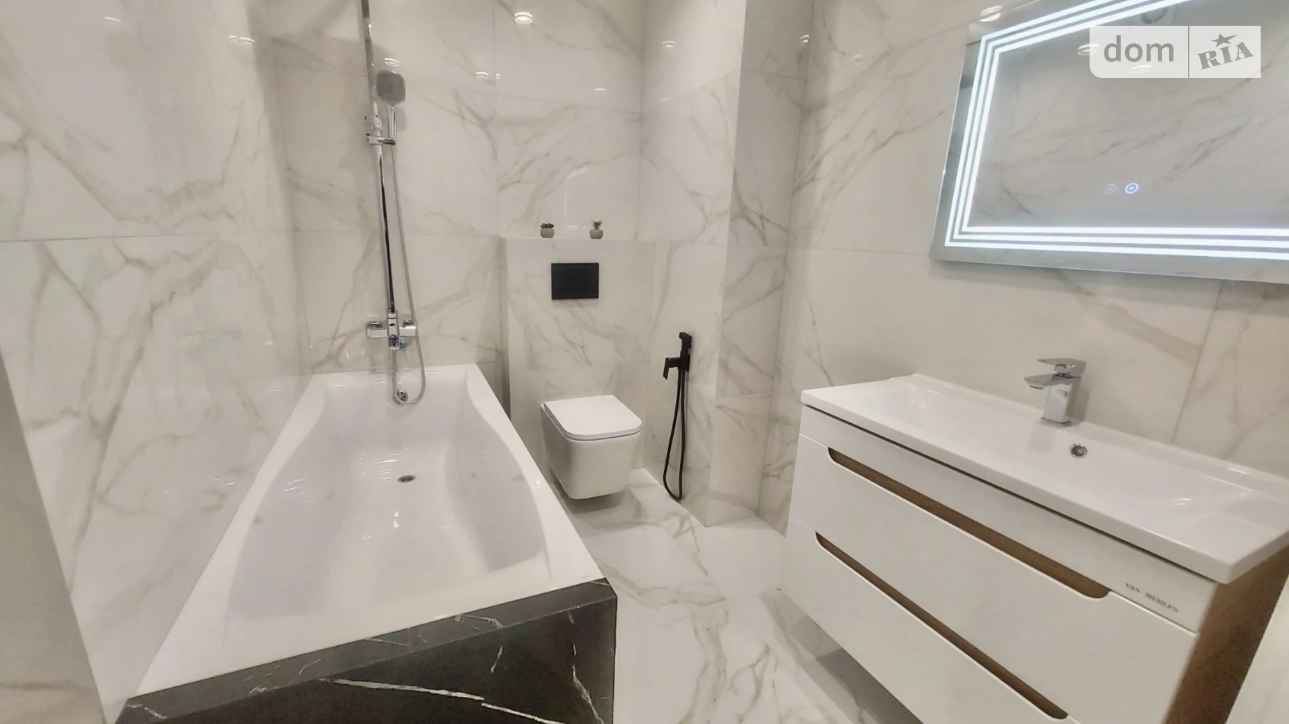 2-комнатная квартира 62 кв. м в Тернополе, цена: 78000 $ - фото 5