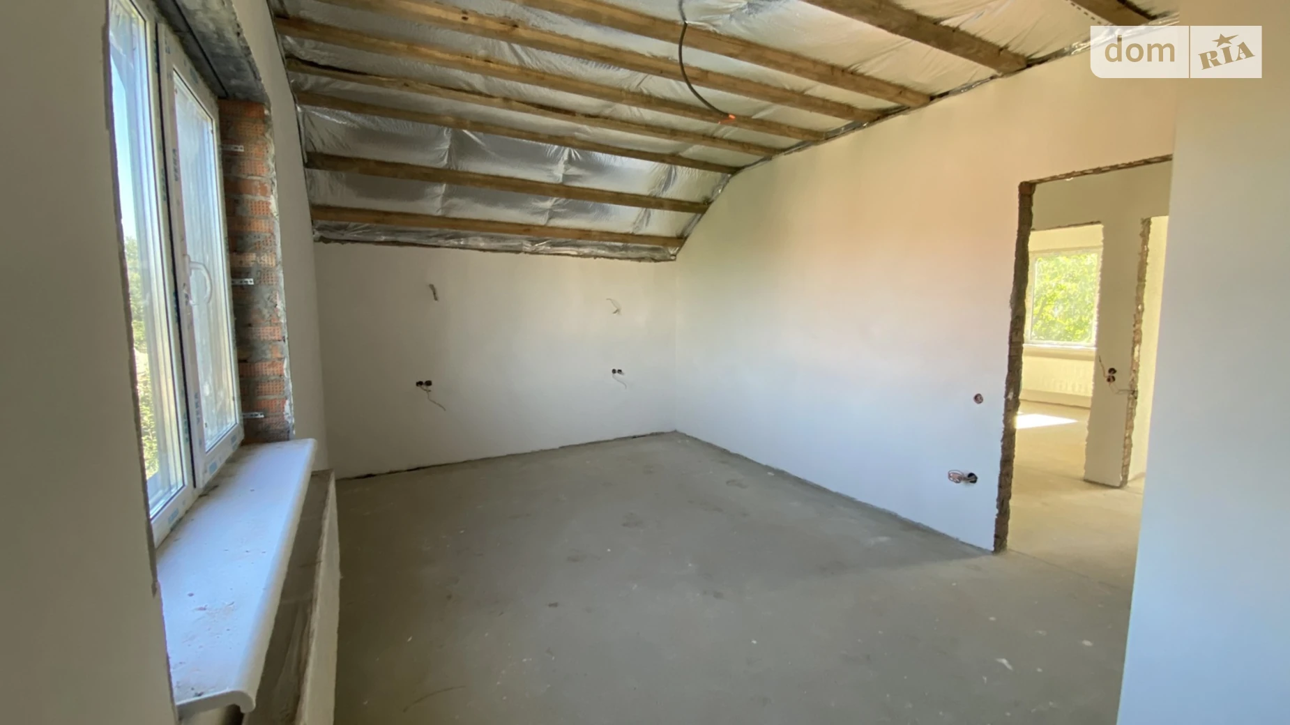 Продается дом на 2 этажа 120 кв. м с садом, цена: 103000 $ - фото 3