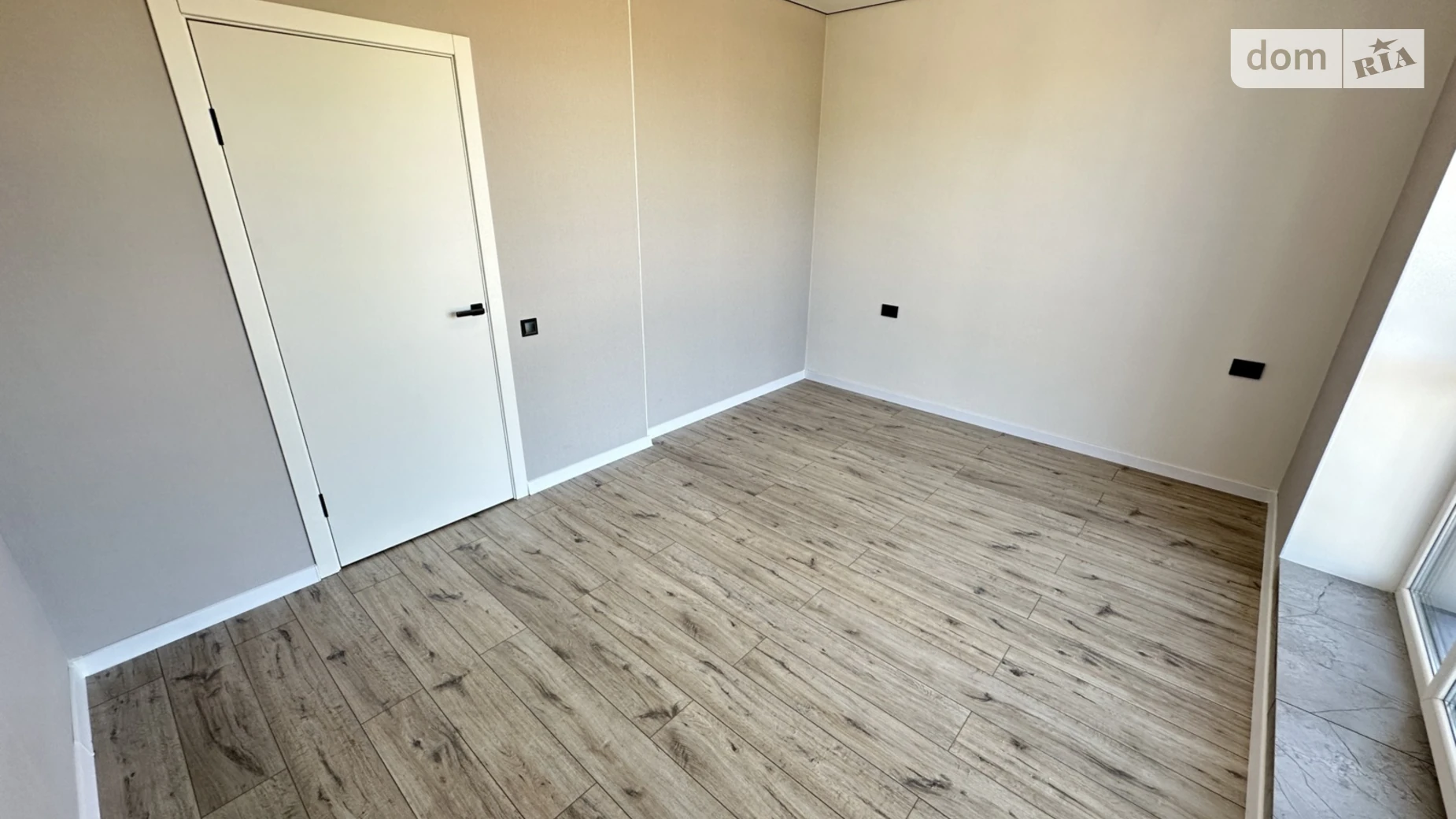 Продается 1-комнатная квартира 30 кв. м в Гостомеле, ул. Молодежная, 3/4 - фото 4