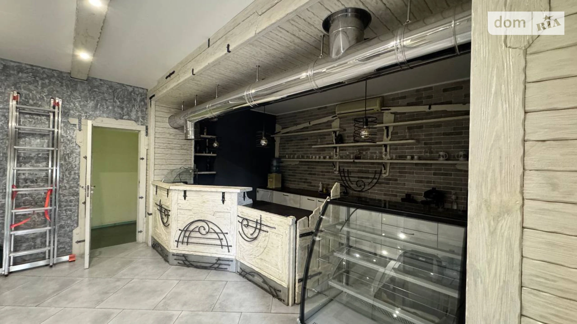 Продается объект сферы услуг 111.1 кв. м в 5-этажном здании, цена: 95000 $ - фото 2