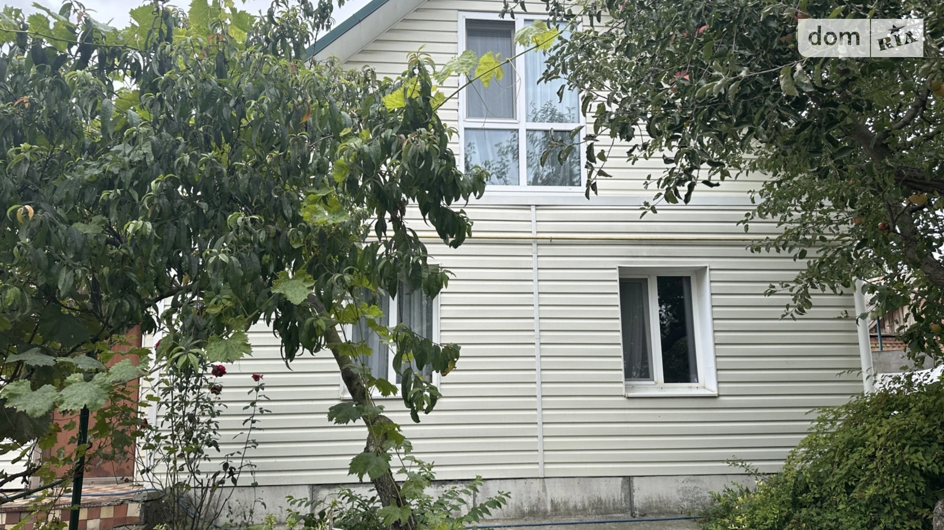 Продается дом на 2 этажа 120 кв. м с бассейном, цена: 160000 $ - фото 4