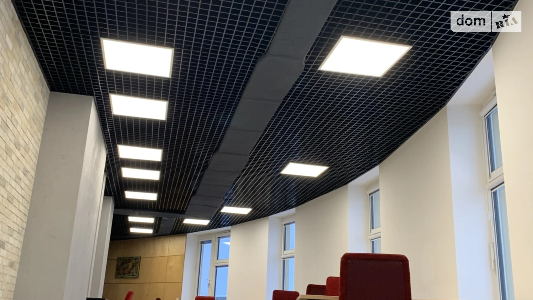 Сдается в аренду офис 90 кв. м в бизнес-центре, цена: 35000 грн - фото 5