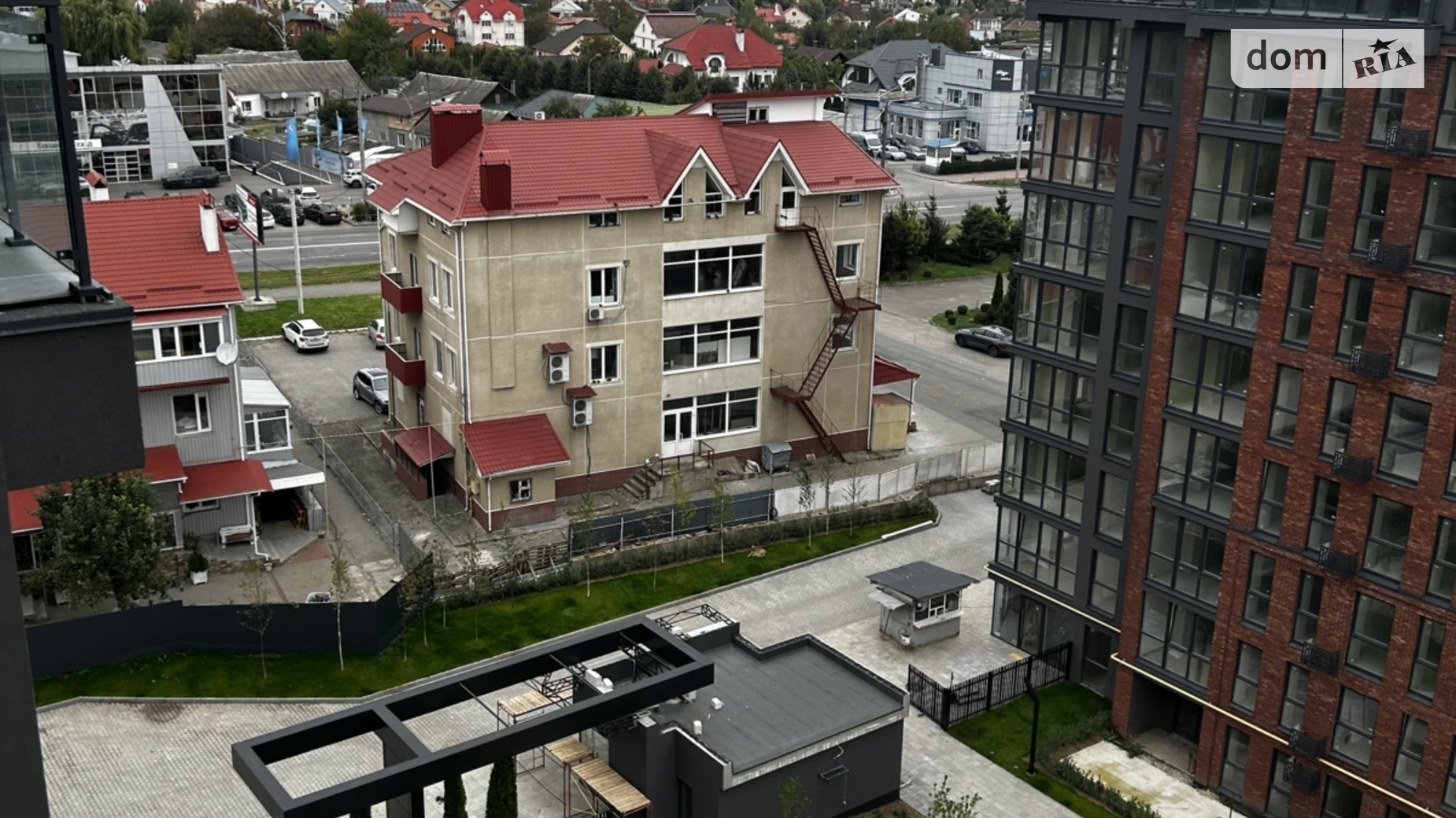 Продается 4-комнатная квартира 134 кв. м в Хмельницком, просп. Мира, 96 - фото 2