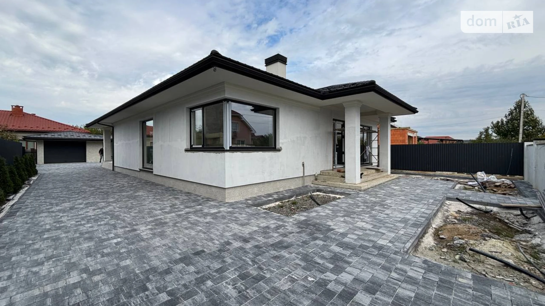 Продается одноэтажный дом 145 кв. м с беседкой, цена: 175000 $ - фото 2