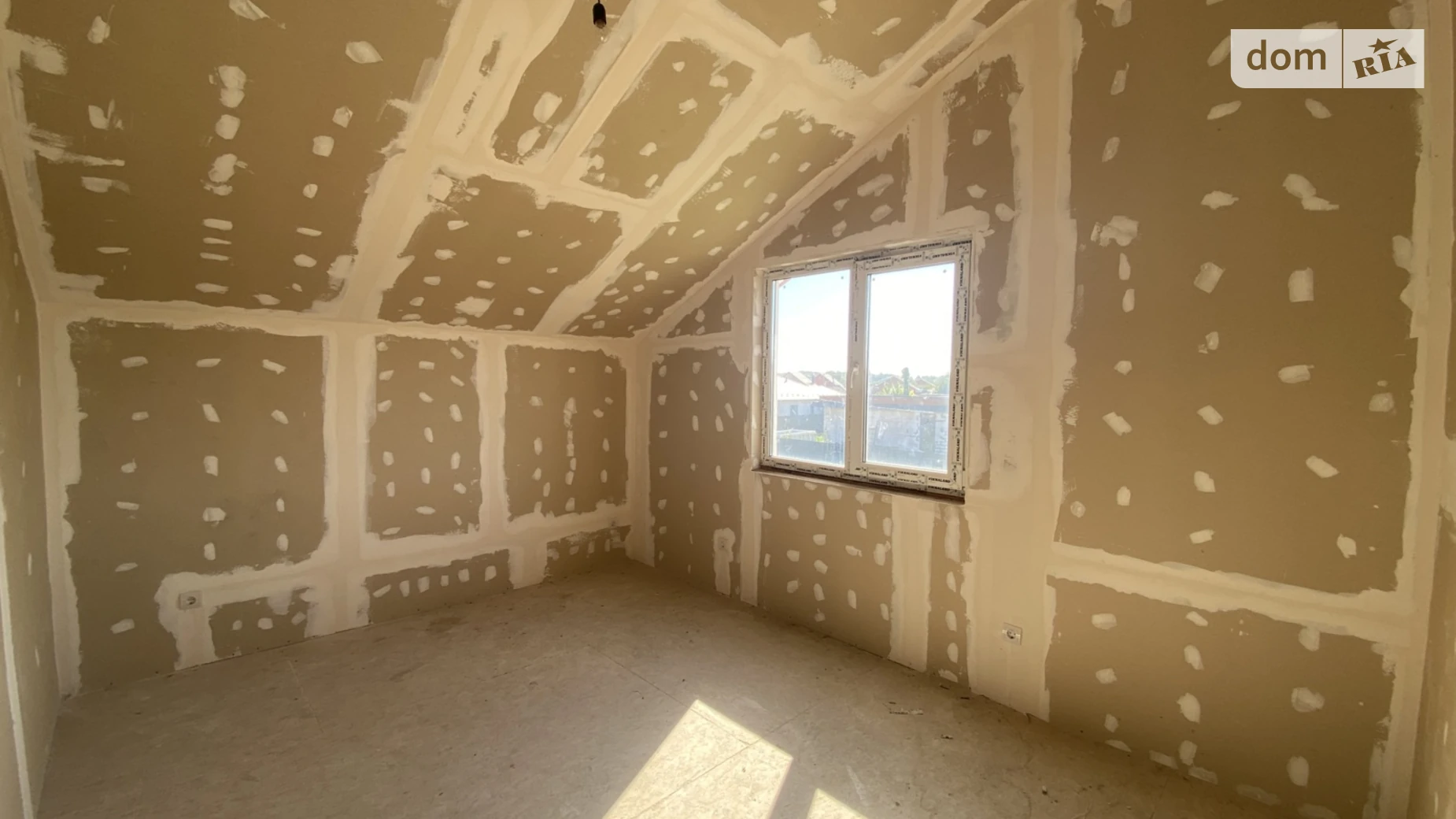 Продается дом на 2 этажа 120 кв. м с участком, цена: 85000 $ - фото 4