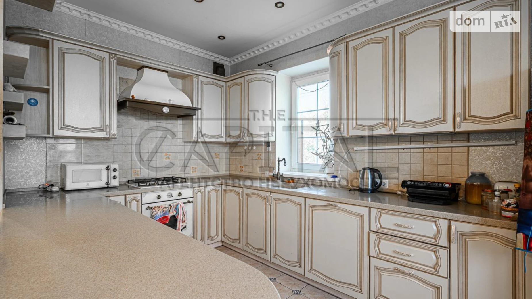 Продается дом на 3 этажа 250 кв. м с беседкой, цена: 280000 $ - фото 4