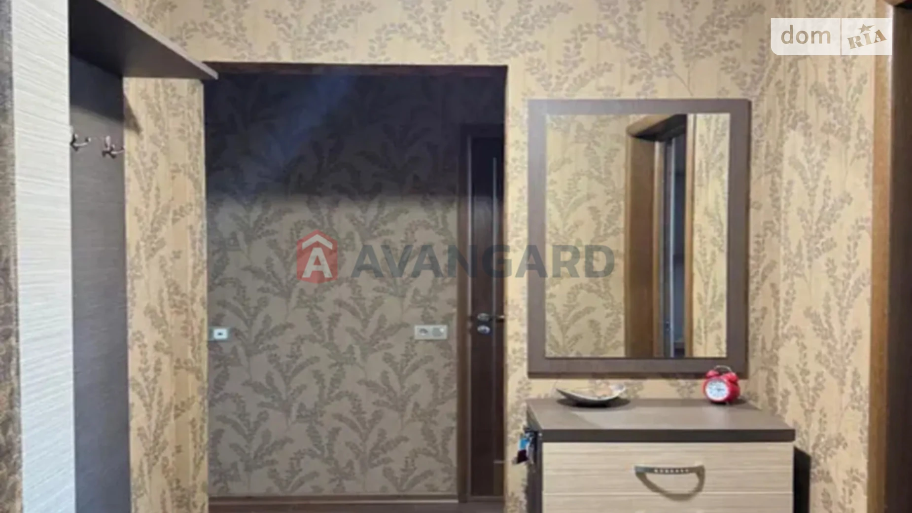 Продается 2-комнатная квартира 70 кв. м в Киеве, ул. Белицкая, 18 - фото 2